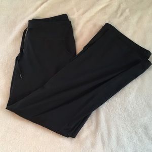 Mizuno women’s drylite lightwear performance pants